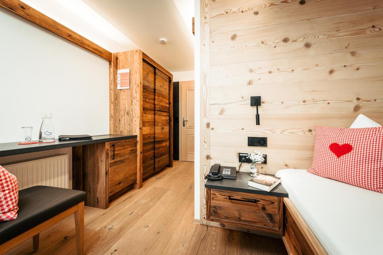 Gaestehaus Mathies Mittelberg Exterior photo