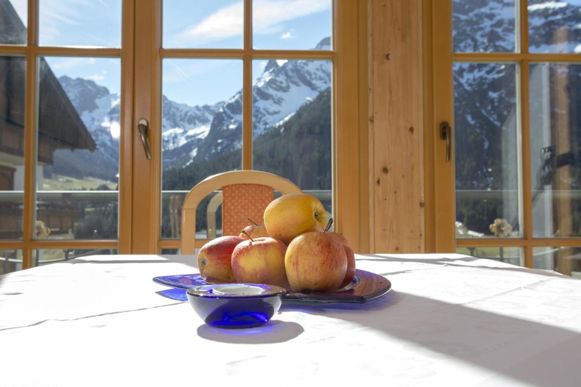 Gaestehaus Mathies Mittelberg Room photo